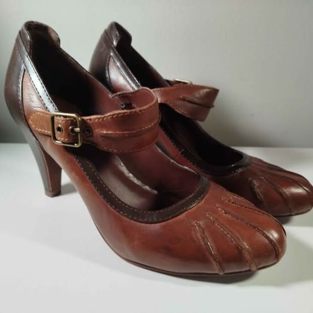 Crow Vintage Brown Leather Mary Jane Heels Women’s Size 8 Retro Elegant Shoes